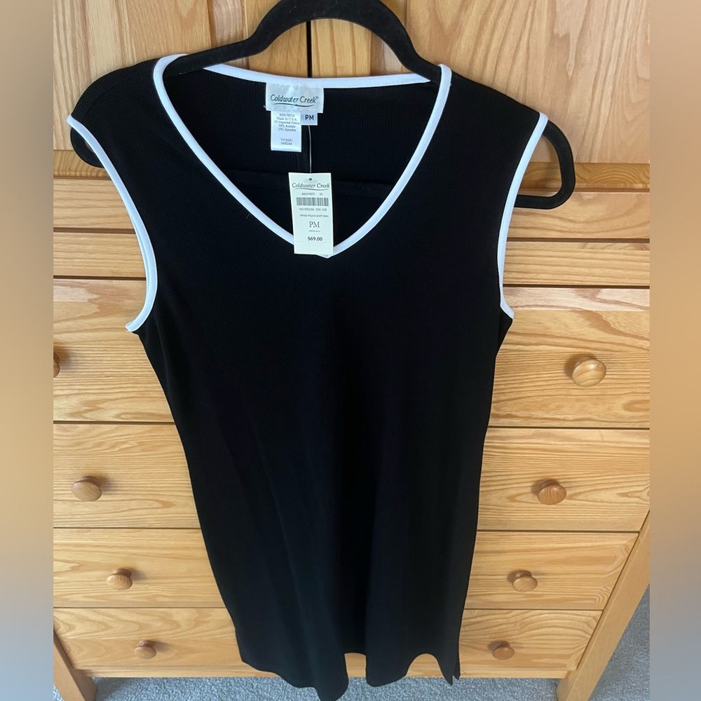 Coldwater Creek NWT black white stretch vneck dress.  PMed